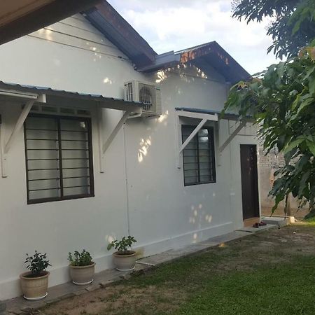 Homestay / Roomstay Muslim Budget Tanjung Malim Tanjong Malim Ngoại thất bức ảnh